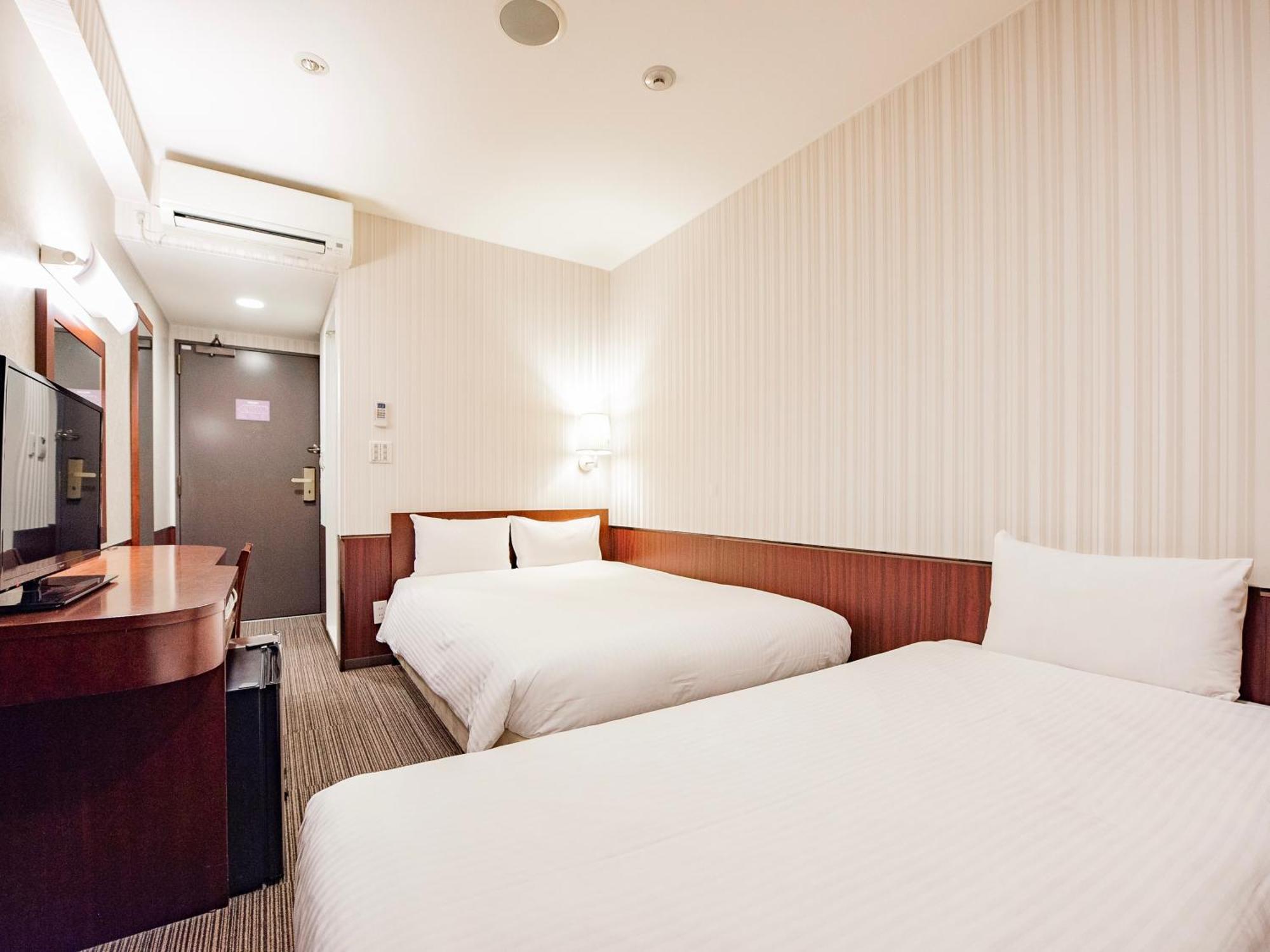 Hotel Hillarys Ōsaka Extérieur photo
